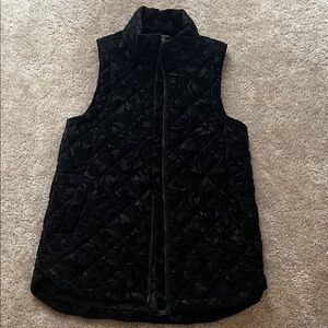 Athleta Black Patterned Quilted Vest